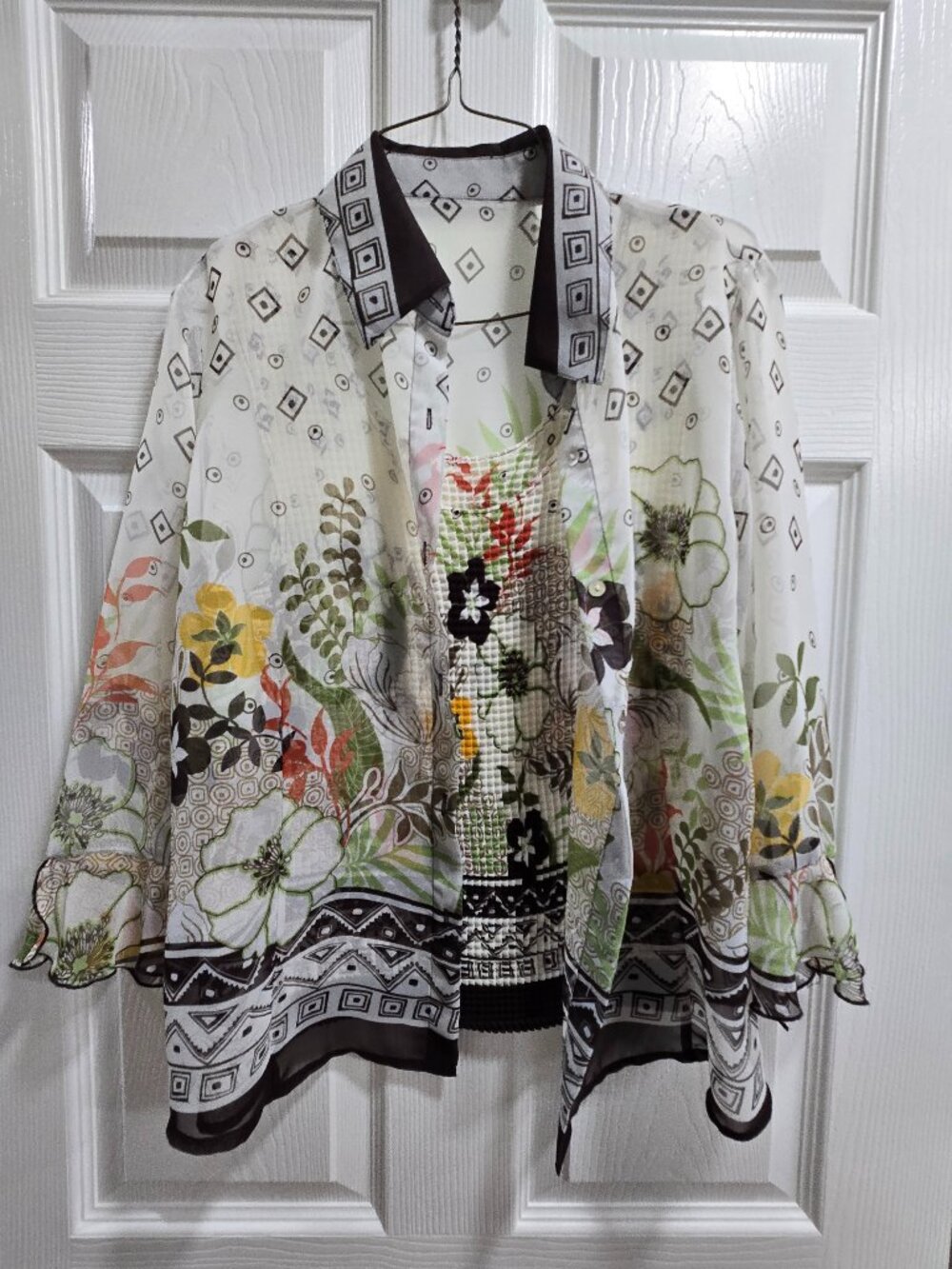 Nicola 2pc Button Up Top Crinkle Tank Med Floral Sheer BoHo Cottage Core Artsy